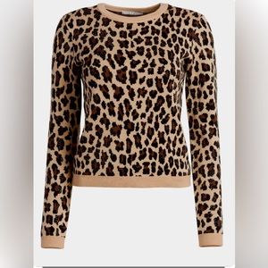 •   Alice+Olivia Cropped Sweater M
•   Animal Print
•   Crystal Embellishments
